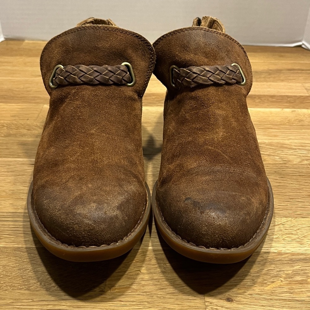 Born Brown Suede w / Braided Leather Trim Sylvia Ankle Booties Boots Women’s 9.5 - Picture 2 of 16